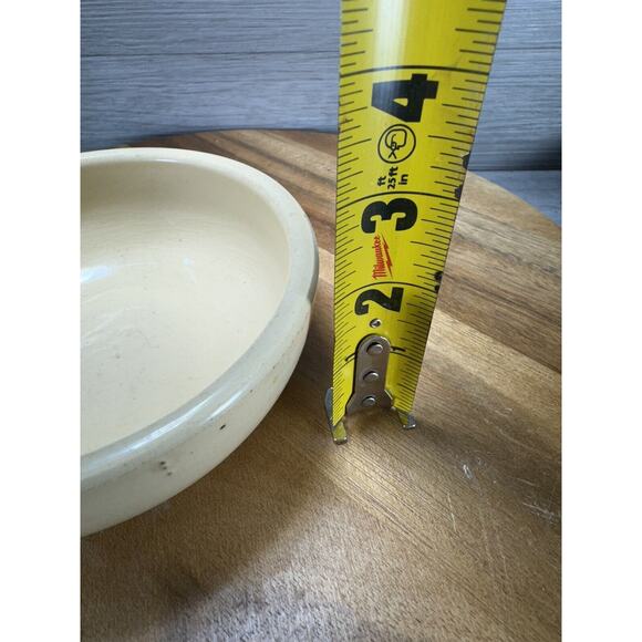 Watt Pottery Oven Ware With Wooden Fruit - Picture 8 of 8